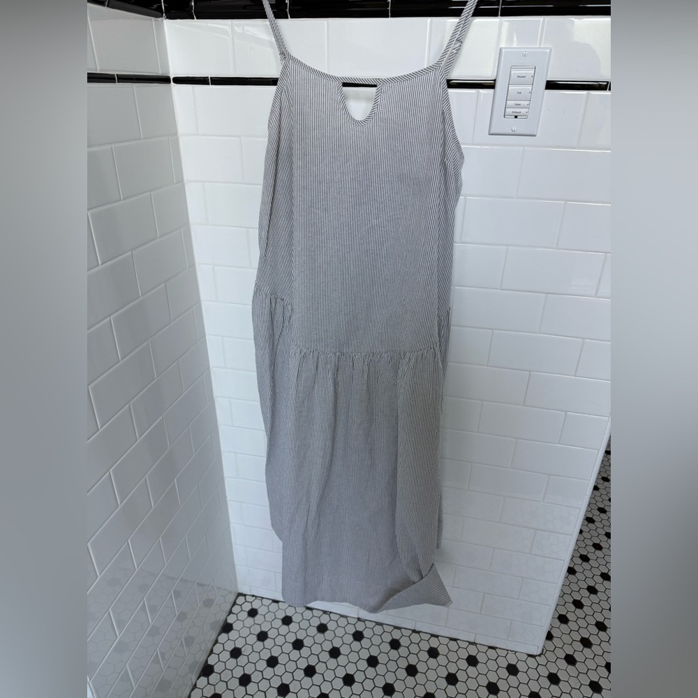 Grade & Gather Elegant Striped Gray Dress